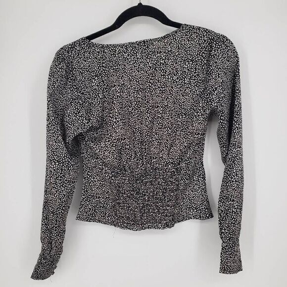 Abercrombie & Fitch Women's VNeck Black Blouse‎ Size Small - Picture 5 of 6